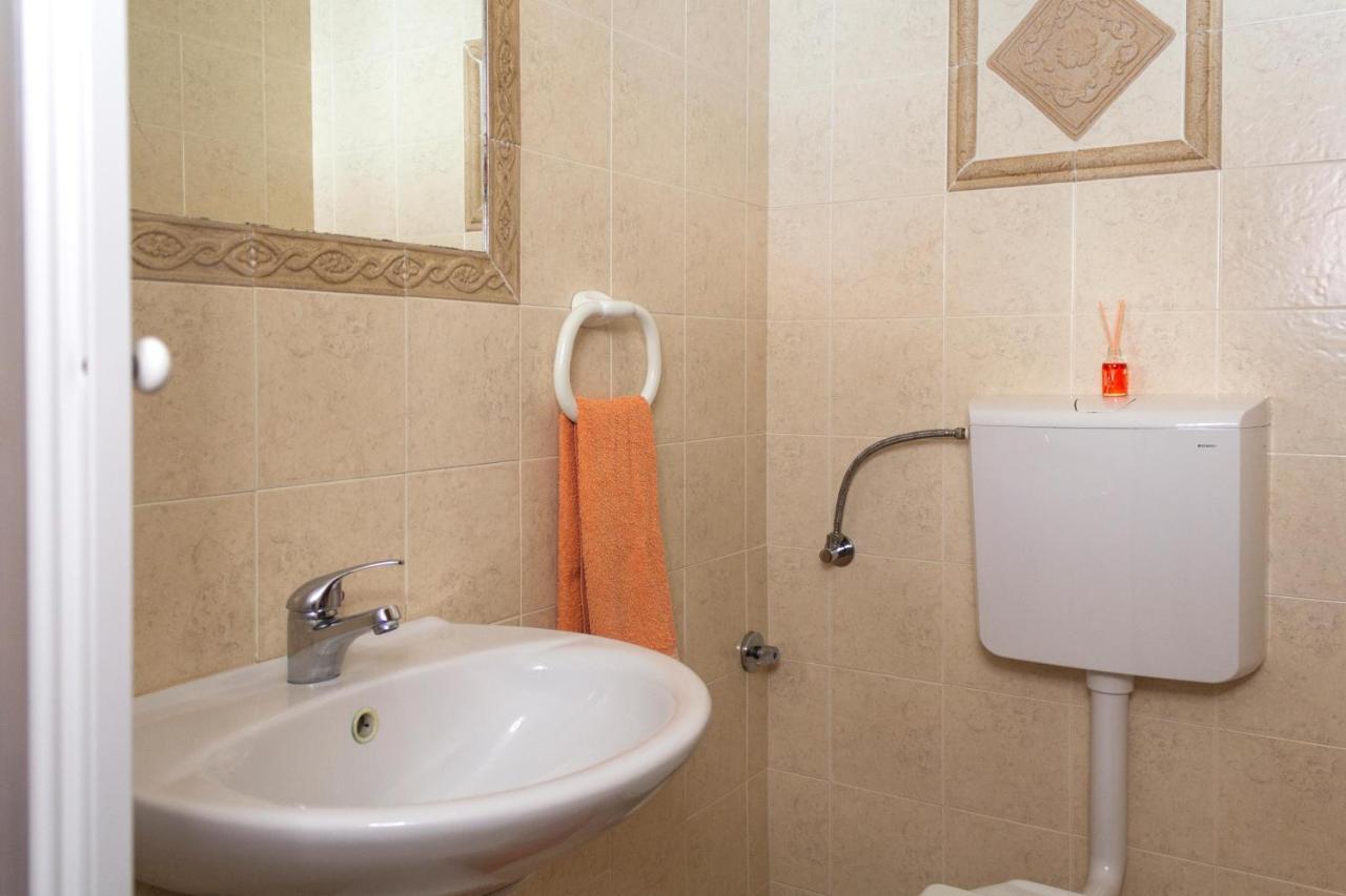 Moradia Borda D'Agua Apartment Nazare Bagian luar foto