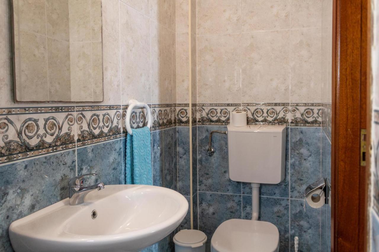 Moradia Borda D'Agua Apartment Nazare Bagian luar foto